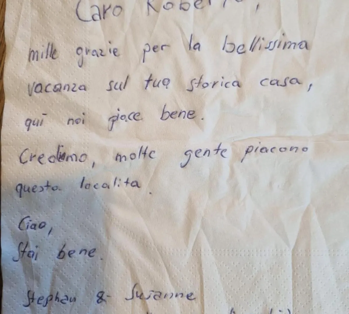 Pace Attraverso Gli Occhi ペルレード